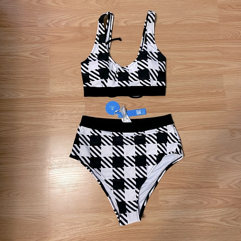 NWT CUPSHE Two piece swim suit